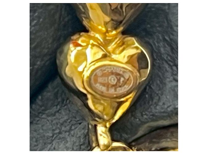 Orecchini a forma di cuore con il logo Coco di Chanel D'oro Metallico - vista 3