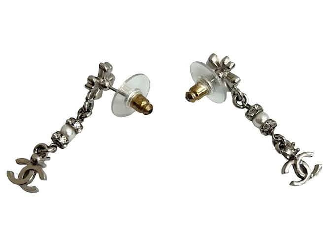 Orecchini Chanel Coco Mark Quadrifoglio Argento Metallico - vista 6
