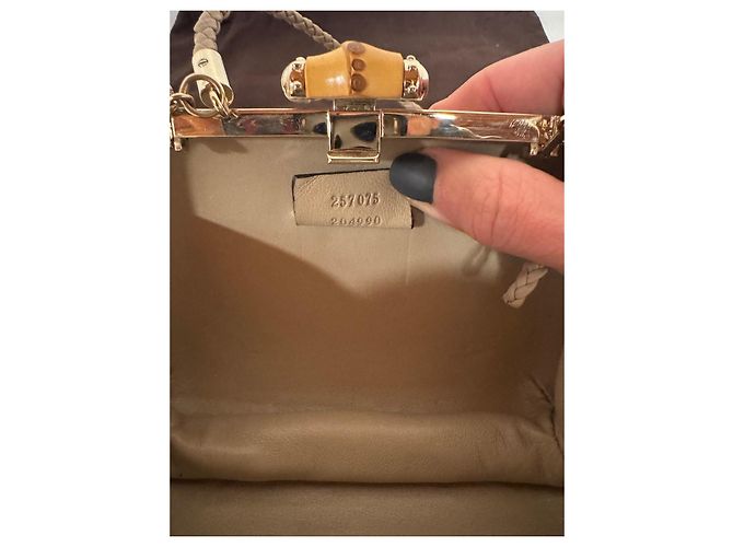Clutch Gucci Broadway Bamboo Lock Taupe Pelle Coccodrillo - vista 8