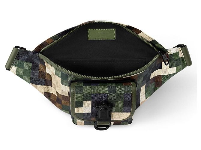 Louis Vuitton Bumbag Motion Verde Scuro in Tela - vista 2