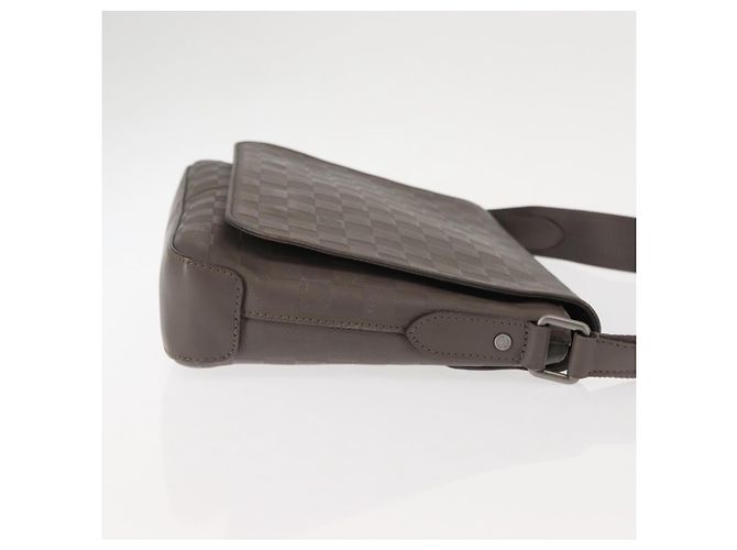 Louis Vuitton District Messenger Damier Infini Leather PM Marrone - vista 3