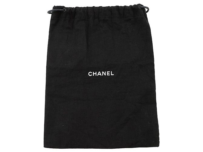 Timeless Pochette Matelassée Coco Mark di Chanel Bianco - vista 12