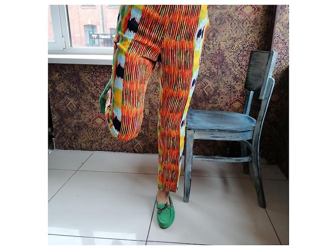 Céline Celine 2000s abstract print Cropped trousers / Multiple colors - view 13
