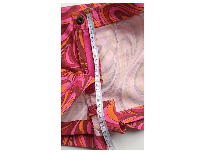 Céline Celine Shorts in Pink im Barbie-Stil / Barbiecore abstraktes Muster Mehrfarben - Ansicht 13