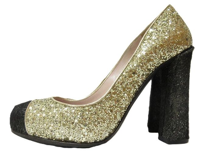 Miu Miu Glitzer-Haarwildleder-Pumps Schwarz Golden - Ansicht 3
