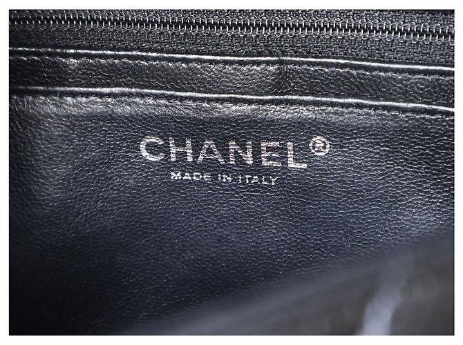 Timeless Chanel Classic Jumbo Single Flap in pelle caviar nera e argento Nero - vista 7