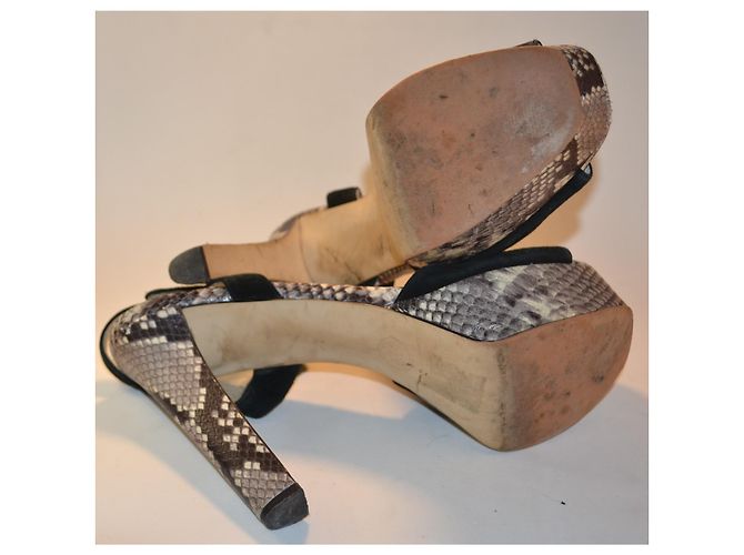 Sandalias Michael Kors ante negro estampado pitón - vista 4