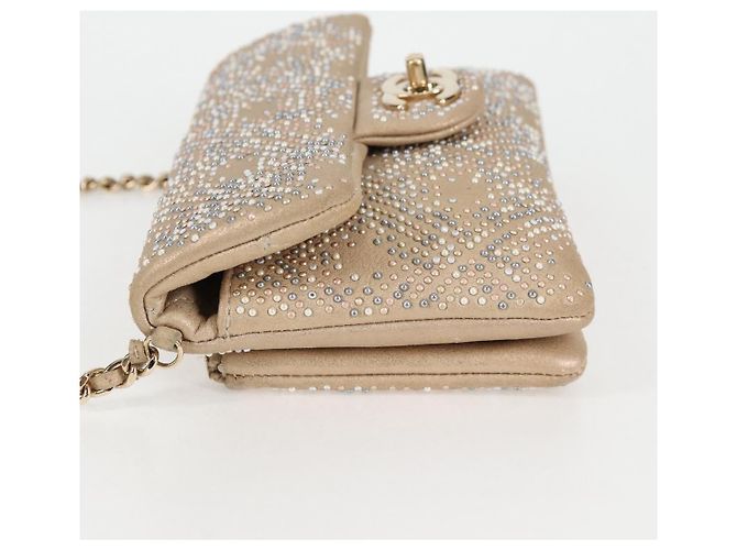 Borsa a Spalla Chanel Mineral Nights in Pelle Decorata con Strass, Media D'oro - vista 3