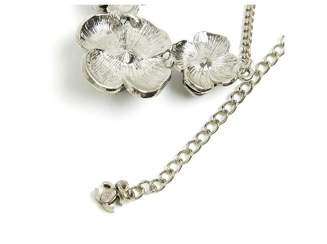 Collana Chanel 2011 in Metallo Color Argento e Smalto Nero con Catena Camelia - vista 4