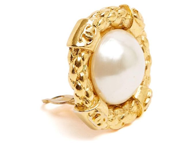 Orecchino Clip Unico Chanel Iconico degli Anni '90 D'oro - vista 2