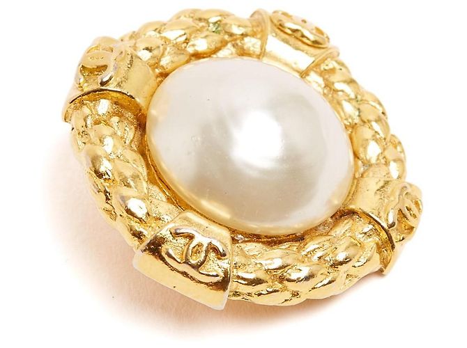 Orecchino Clip Unico Chanel Iconico degli Anni '90 D'oro - vista 3