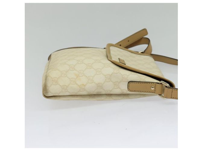 Sac Messenger GG en toile enduite petit de Gucci - vue 4