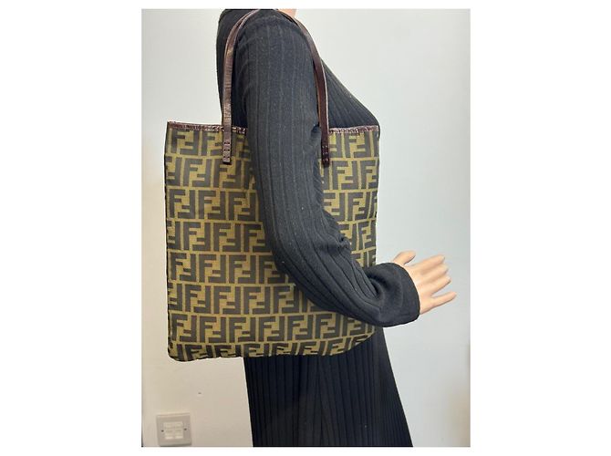 Borsa a mano/spalla Fendi in pelle/canvas marrone 294 - vista 8