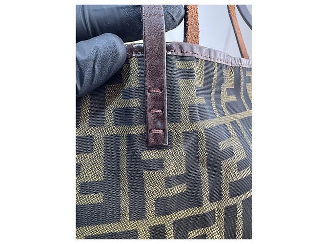 Borsa a mano/spalla Fendi in pelle/canvas marrone 294 - vista 9