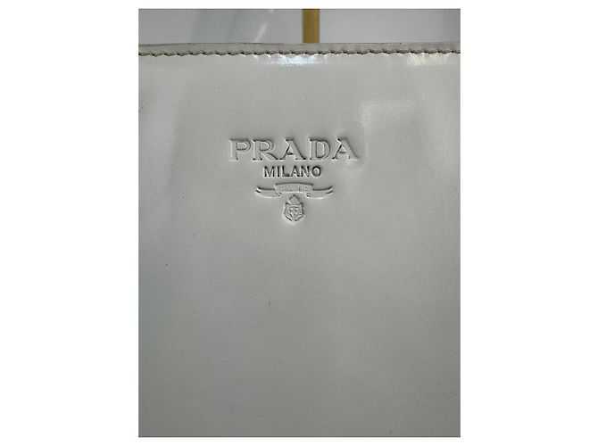 Borsa a spalla Prada in pelle bianca 295 Bianco - vista 11