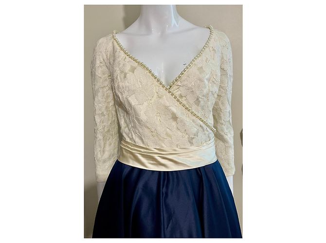 Jenny Packham Abito di alta moda in pizzo crema e satin blu navy Crudo - vista 2
