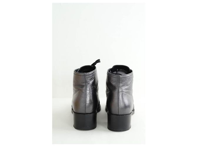 Chanel Graue Leder Schnürschuhe - Ansicht 2