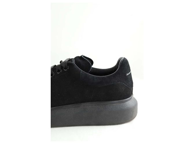 Alexander Mcqueen Sneakers in scamosciato nero - vista 5