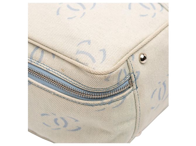 Borsa da viaggio in denim blu CC di Chanel Blu chiaro - vista 11