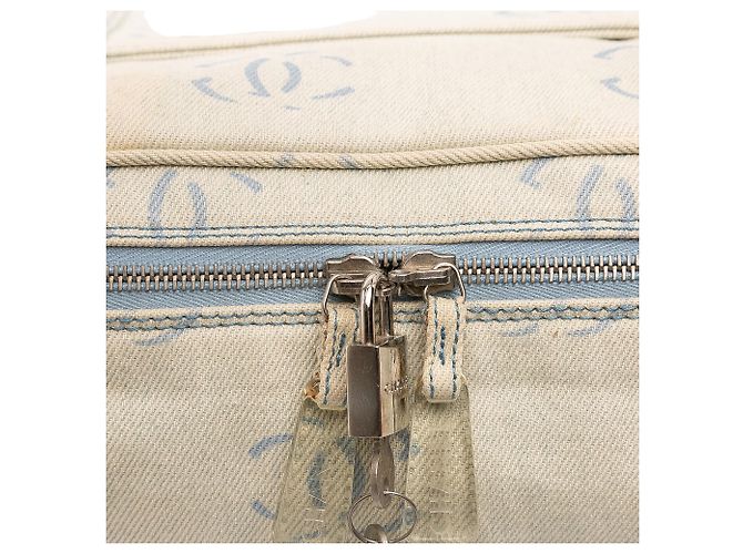 Borsa da viaggio in denim blu CC di Chanel Blu chiaro - vista 12