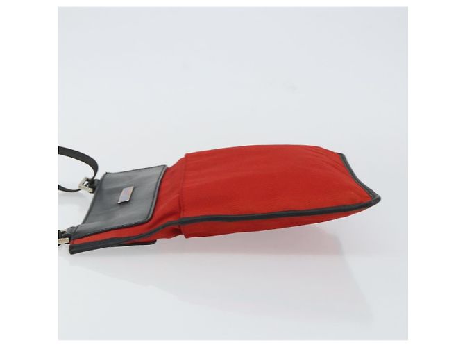 Borsa a tracolla in nylon con tasca frontale Gucci Rosso - vista 4