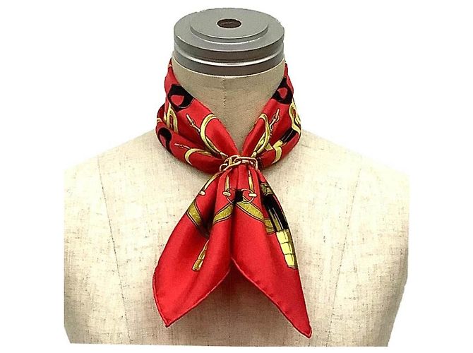 Bufanda Gavroche Carré 45 Hermès Roja - vista 2