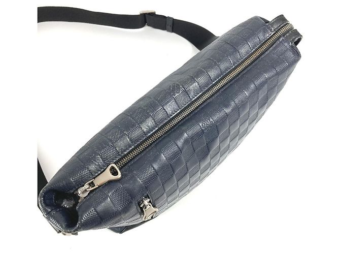 Borsa Messenger PM Damier Infini di Louis Vuitton Nero Blu navy - vista 10
