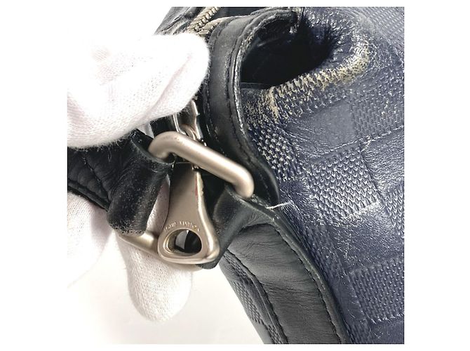 Borsa Messenger PM Damier Infini di Louis Vuitton Nero Blu navy - vista 5
