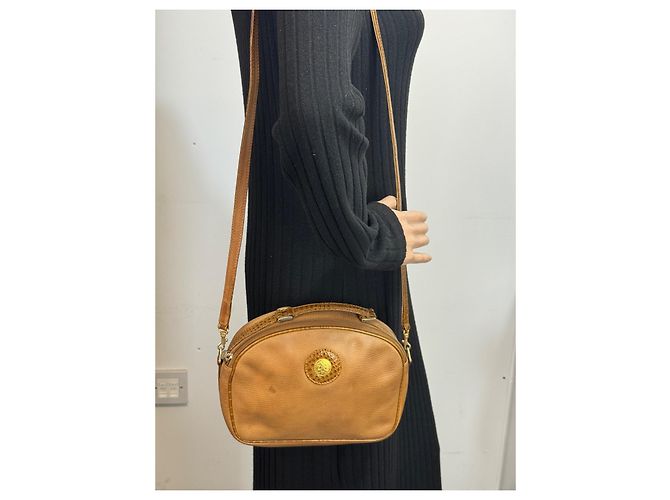 Fendi Schultertasche aus Leder Braun 298 - Ansicht 12