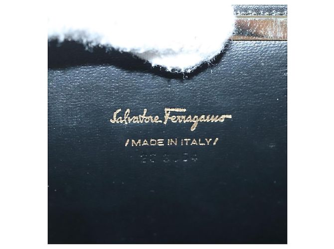 Borsa a Spalla Vala in Pelle Salvatore Ferragamo Nero - vista 6