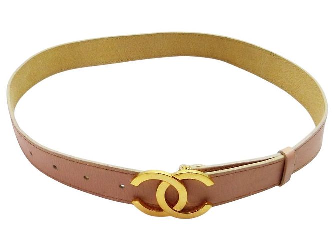 Hüftgürtel aus hellbraunem Kalbsleder mit goldenem CC-Logo von Chanel - Ansicht 2