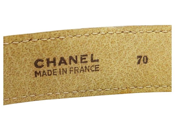 Hüftgürtel aus hellbraunem Kalbsleder mit goldenem CC-Logo von Chanel - Ansicht 7