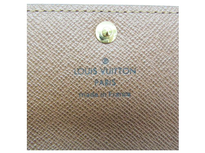 Monogramm Schlüsselanhänger Louis Vuitton Braun - Ansicht 11