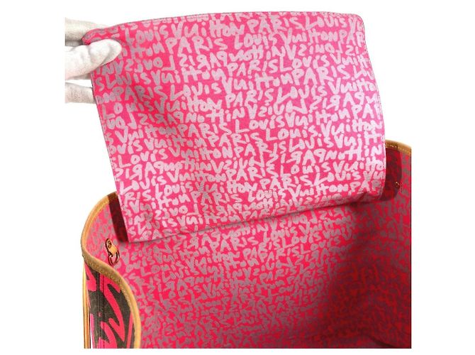 Bolso tote Neverfull GM Monogram Graffiti Louis Vuitton Rosa Fucsia - vista 14