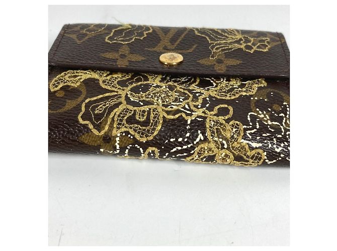 Cartera compacta Ludlow bordada Monogram Dante de Louis Vuitton Castaño Monograma - vista 4