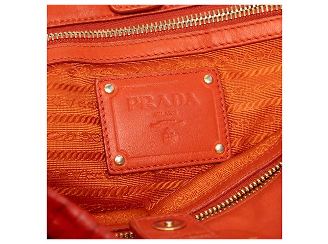 Borsa Prada Gaufre in vernice arancione con catena - vista 5