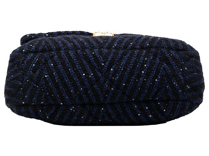 Chanel Blu Grande Flap in Tweed Chevron con Paillettes 19 Blu scuro - vista 3