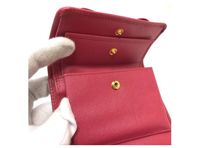 Prada Peonia Pink Saffiano Leder Tri-Fold Geldbörse - Ansicht 10
