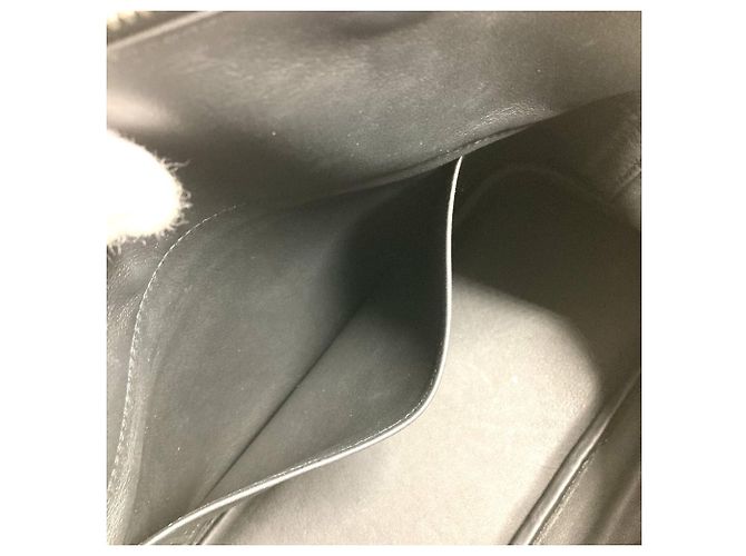 Borsa Hermès Bolide 31 in pelle Taurillon nera Nero - vista 15