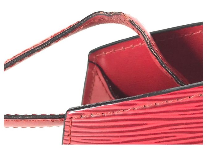 Borsa a Spalla Cluny Epi Louis Vuitton Rosso - vista 13