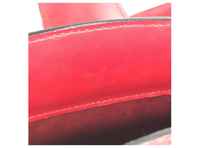 Borsa a Spalla Cluny Epi Louis Vuitton Rosso - vista 16