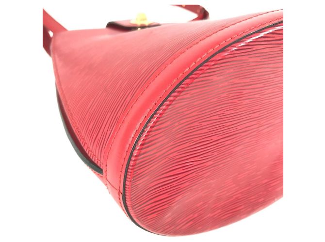 Borsa a Spalla Cluny Epi Louis Vuitton Rosso - vista 7