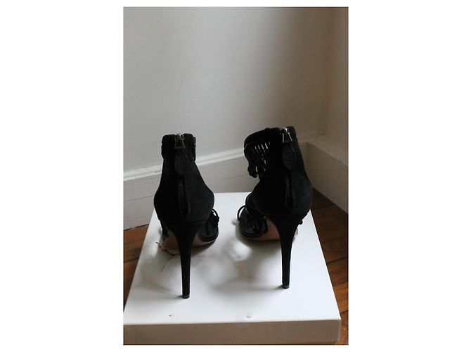 Neue schwarze Lederpumps von Alaïa Größe 40 - Ansicht 7