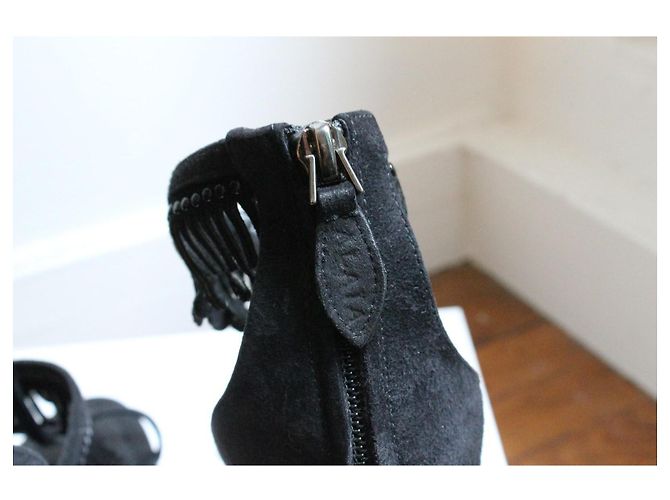 Neue schwarze Lederpumps von Alaïa Größe 40 - Ansicht 8