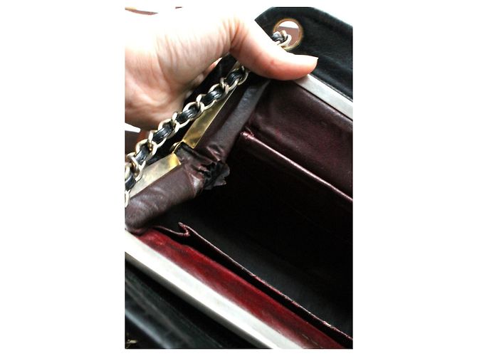 Chanel Vintage Chevron Modell schwarze Lederhandtasche - Ansicht 11