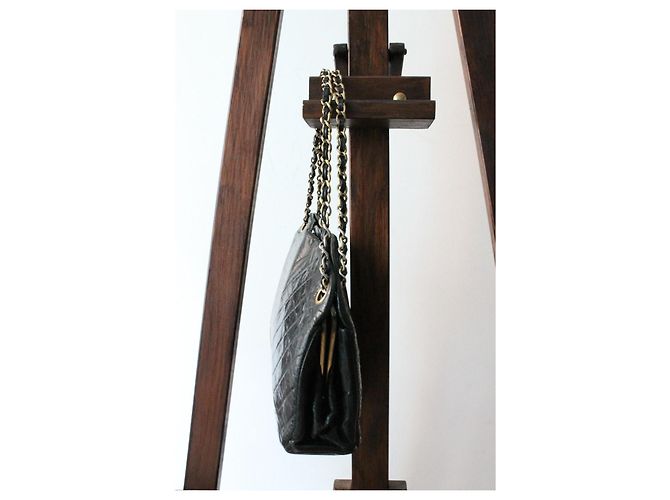 Chanel Vintage Chevron Modell schwarze Lederhandtasche - Ansicht 2