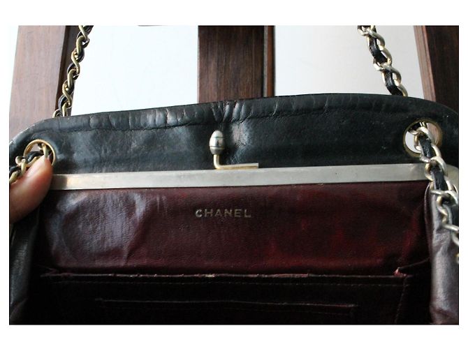 Chanel Vintage Chevron Modell schwarze Lederhandtasche - Ansicht 9