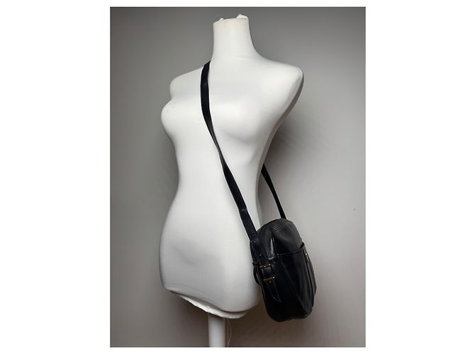 Vintage Givenchy Ledertasche schwarz - Ansicht 4