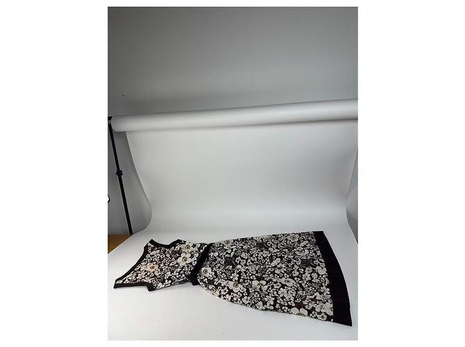 Vintage Burberry Blumen Kleid Schwarz Weiß - Ansicht 8