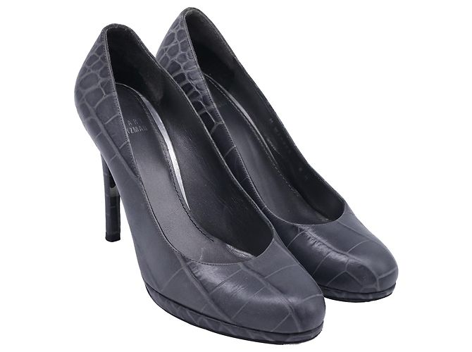 Stuart Weitzman geprägte Pumps aus grauem Leder - Ansicht 3